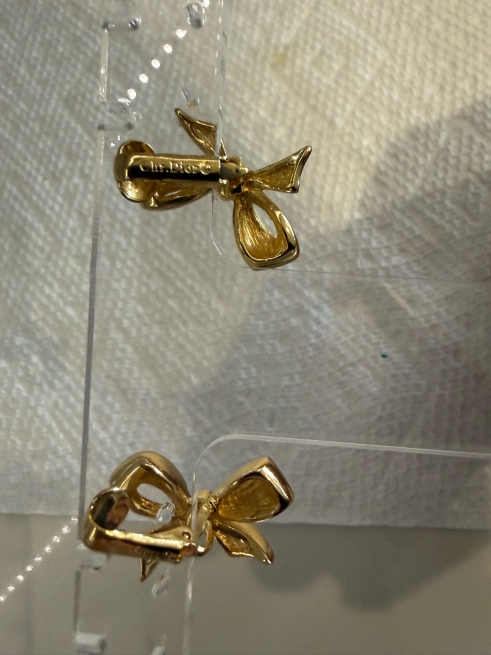 Christian Dior Bow Earrings Black Enamel Rhinestone Gold Clip On - Picture 5 of 5